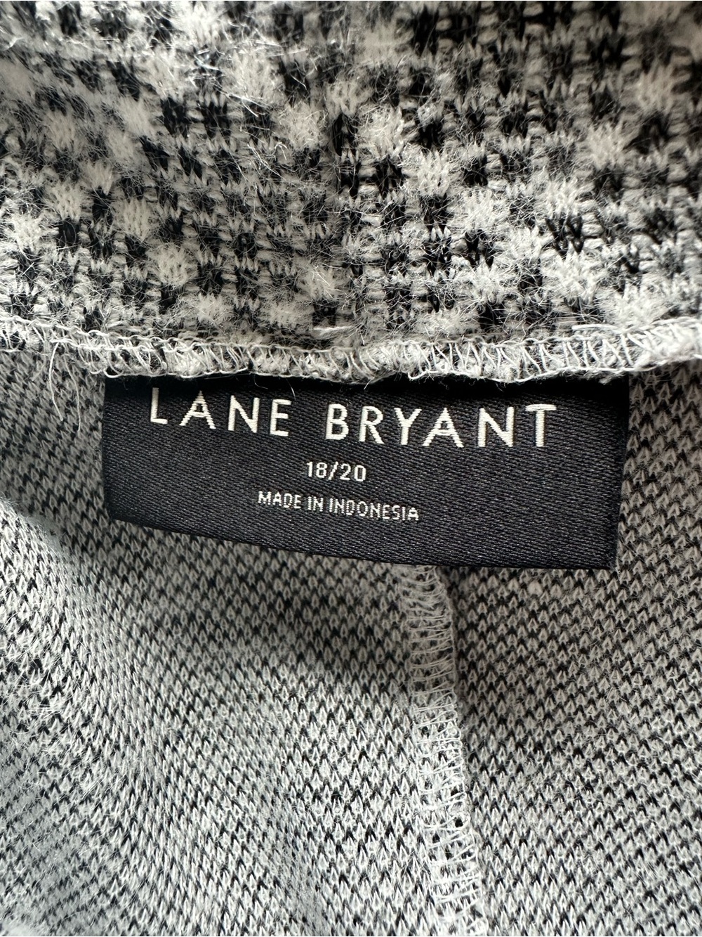 Lane Bryant Diamond Pattern Boat Neck Lightweight Sweater Sz 18-20 - Picture 5 of 8